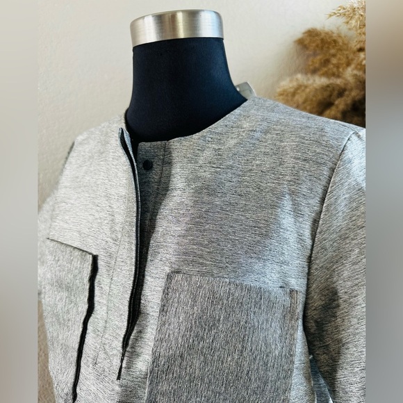 H&M Blouse with Double Pocket - Picture 2 of 3